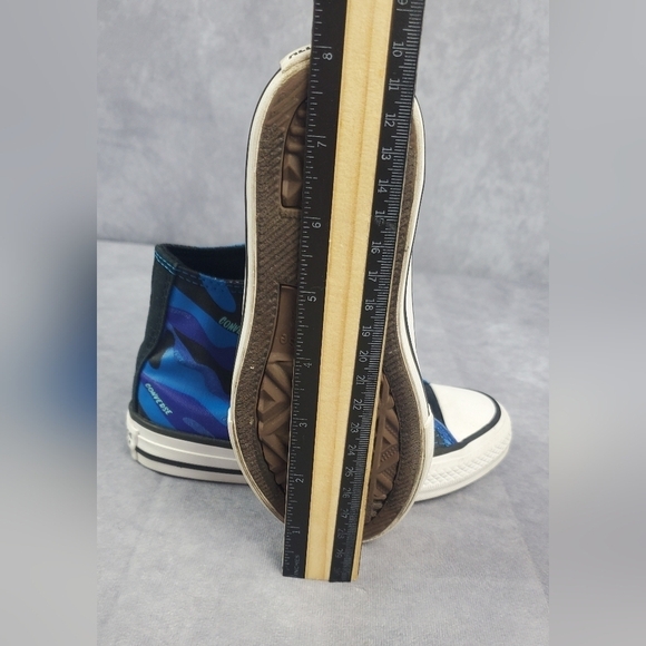 ConverseBoy's Chuck Taylor All Star Hybrid Camo Sneakers little boy size 11 - Picture 9 of 13